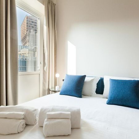 Easyhomes-Duomo Suites & Apartments Milaan Buitenkant foto