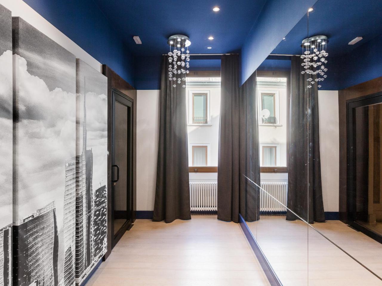 Easyhomes-Duomo Suites & Apartments Milaan Buitenkant foto