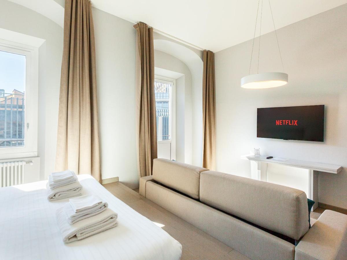 Easyhomes-Duomo Suites & Apartments Milaan Buitenkant foto